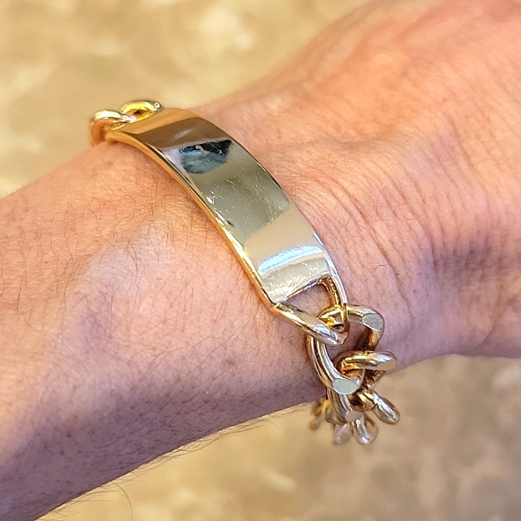 Pretty Gold Chunky Chain Link Bracelet - Picture 8 of 16